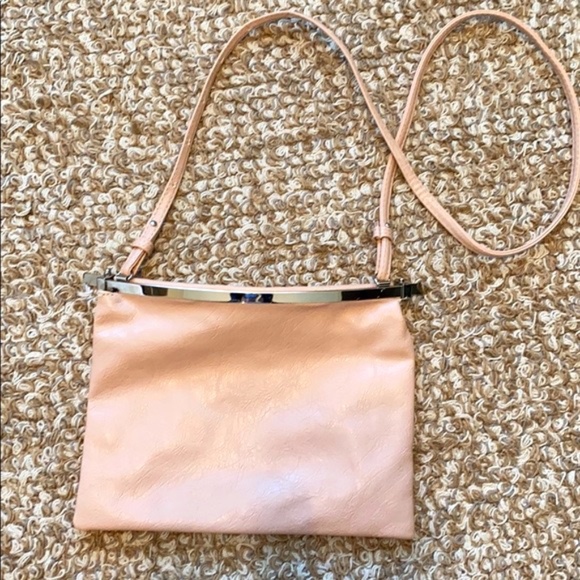 Bershka Crossbody Bag Light Pink Metal Bar Snap - Picture 1 of 7